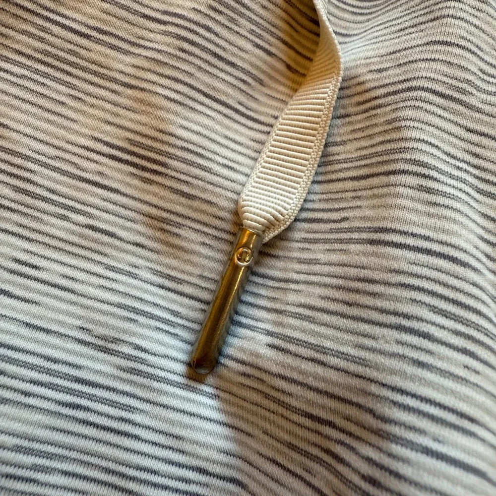 Lululemon On The Fly Shorts 2.5